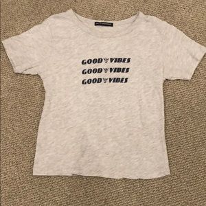 Brandy Melville good vibes t-shirt!